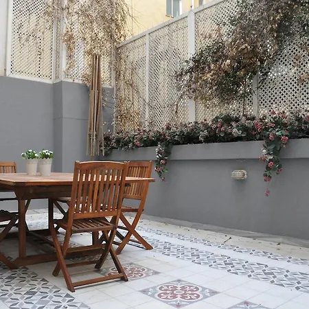 Hotel apartamentowy Miel